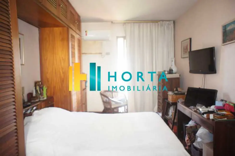 Foto 4 de Cobertura com 3 quartos à venda, 228m2 em Rio De Janeiro - RJ