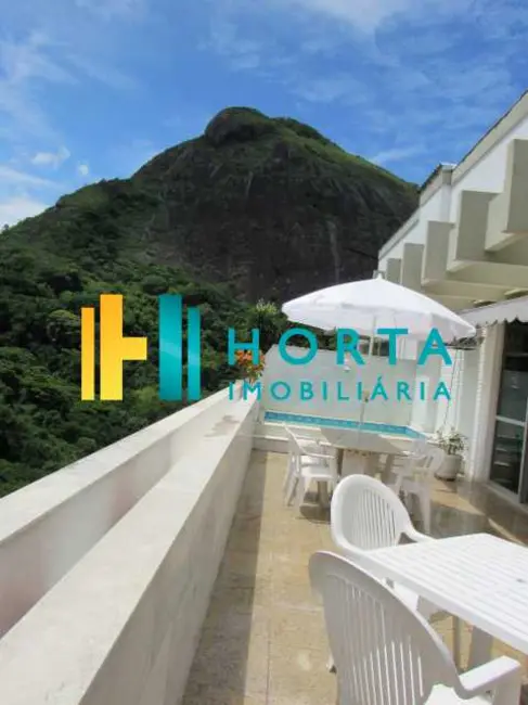 Foto 4 de Cobertura com 3 quartos à venda, 210m2 em Rio De Janeiro - RJ