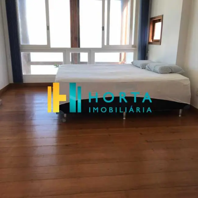 Cobertura com 3 quartos à venda, 280m2 em Rio De Janeiro - RJ - imagem 5 Foto 5 de Cobertura com 3 quartos à venda, 280m2 em Rio De Janeiro - RJ