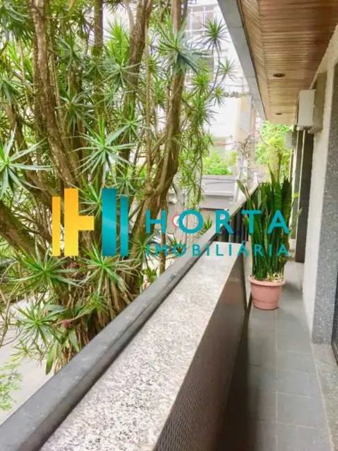 Cobertura com 3 quartos à venda, 297m2 em Rio De Janeiro - RJ - imagem 8 Foto 8 de Cobertura com 3 quartos à venda, 297m2 em Rio De Janeiro - RJ