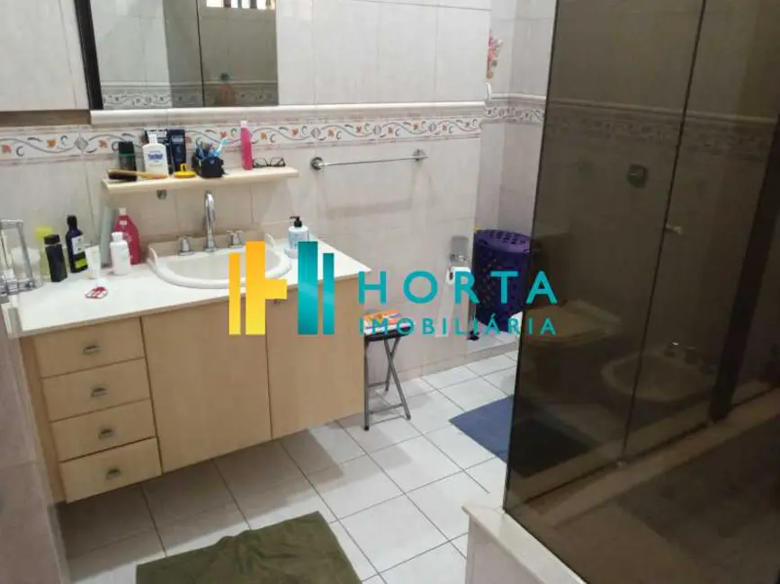 Foto 9 de Cobertura com 4 quartos à venda, 230m2 em Rio De Janeiro - RJ