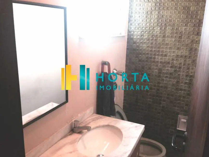 Cobertura com 4 quartos à venda, 210m2 em Rio De Janeiro - RJ - imagem 6 Foto 6 de Cobertura com 4 quartos à venda, 210m2 em Rio De Janeiro - RJ