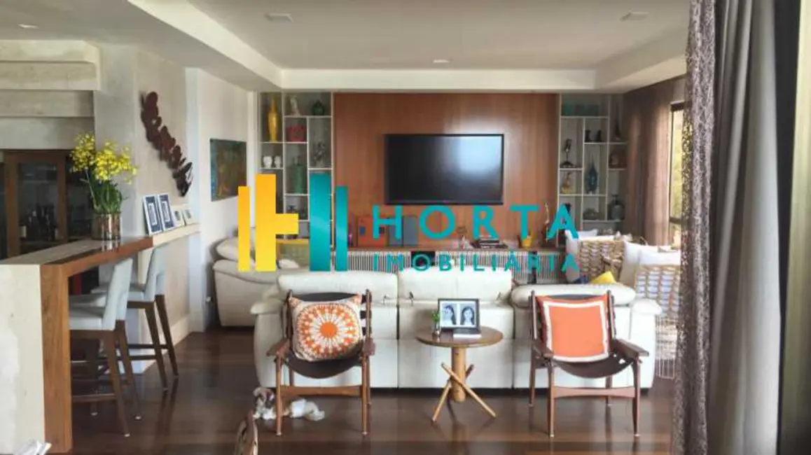 Foto 4 de Cobertura com 4 quartos à venda, 304m2 em Rio De Janeiro - RJ