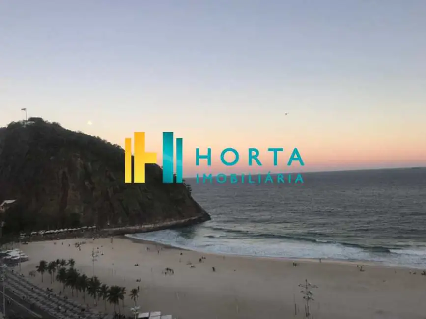 Foto 2 de Cobertura com 4 quartos à venda, 210m2 em Rio De Janeiro - RJ