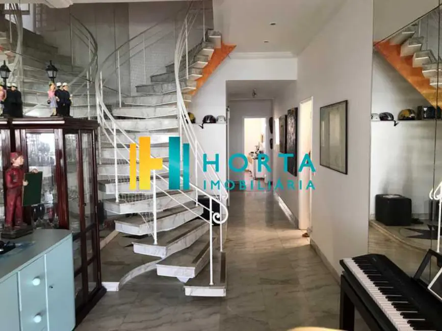 Foto 9 de Cobertura com 4 quartos à venda, 210m2 em Rio De Janeiro - RJ