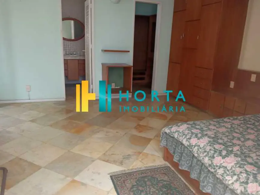 Cobertura com 4 quartos à venda, 320m2 em Rio De Janeiro - RJ - imagem 9 Foto 9 de Cobertura com 4 quartos à venda, 320m2 em Rio De Janeiro - RJ