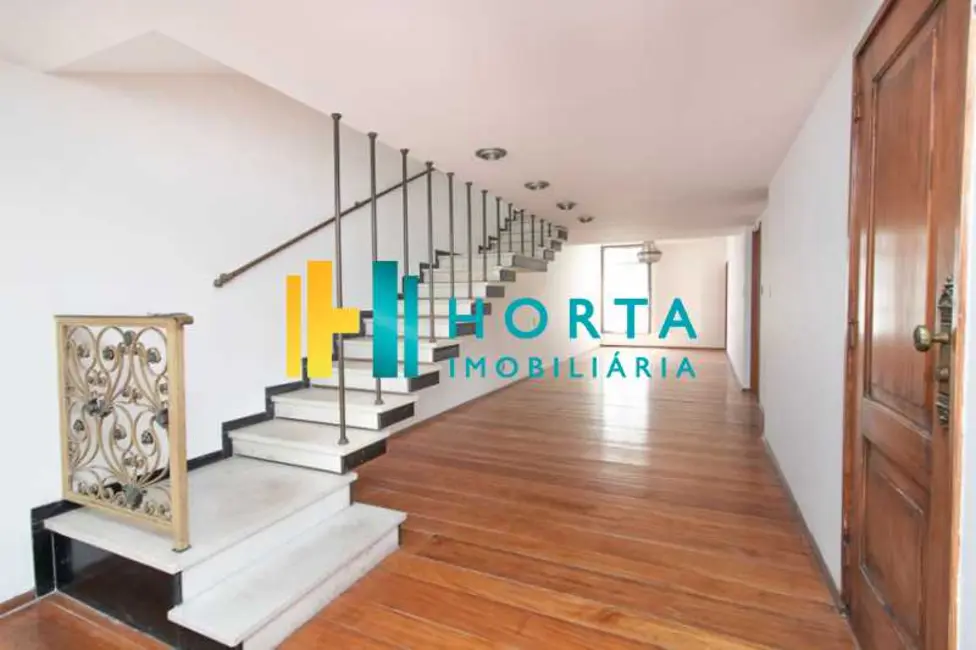 Foto 1 de Cobertura com 4 quartos à venda, 225m2 em Rio De Janeiro - RJ