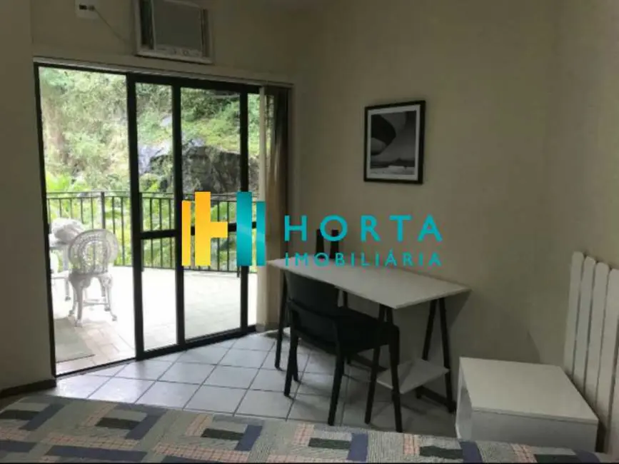 Loft / Flat com 1 quarto à venda, 50m2 em Rio De Janeiro - RJ - imagem 4 Foto 4 de Loft / Flat com 1 quarto à venda, 50m2 em Rio De Janeiro - RJ