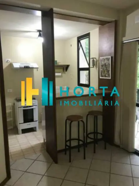 Loft / Flat com 1 quarto à venda, 50m2 em Rio De Janeiro - RJ - imagem 9 Foto 9 de Loft / Flat com 1 quarto à venda, 50m2 em Rio De Janeiro - RJ