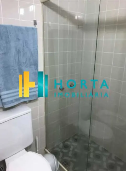 Loft / Flat com 1 quarto à venda, 50m2 em Rio De Janeiro - RJ - imagem 8 Foto 8 de Loft / Flat com 1 quarto à venda, 50m2 em Rio De Janeiro - RJ
