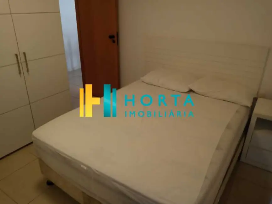 Loft / Flat com 1 quarto à venda, 50m2 em Rio De Janeiro - RJ - imagem 8 Foto 8 de Loft / Flat com 1 quarto à venda, 50m2 em Rio De Janeiro - RJ