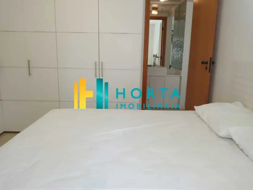 Loft / Flat com 1 quarto à venda, 50m2 em Rio De Janeiro - RJ - imagem 6 Foto 6 de Loft / Flat com 1 quarto à venda, 50m2 em Rio De Janeiro - RJ