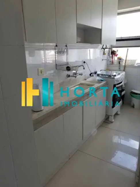 Loft / Flat com 2 quartos à venda, 50m2 em Rio De Janeiro - RJ - imagem 9 Foto 9 de Loft / Flat com 2 quartos à venda, 50m2 em Rio De Janeiro - RJ