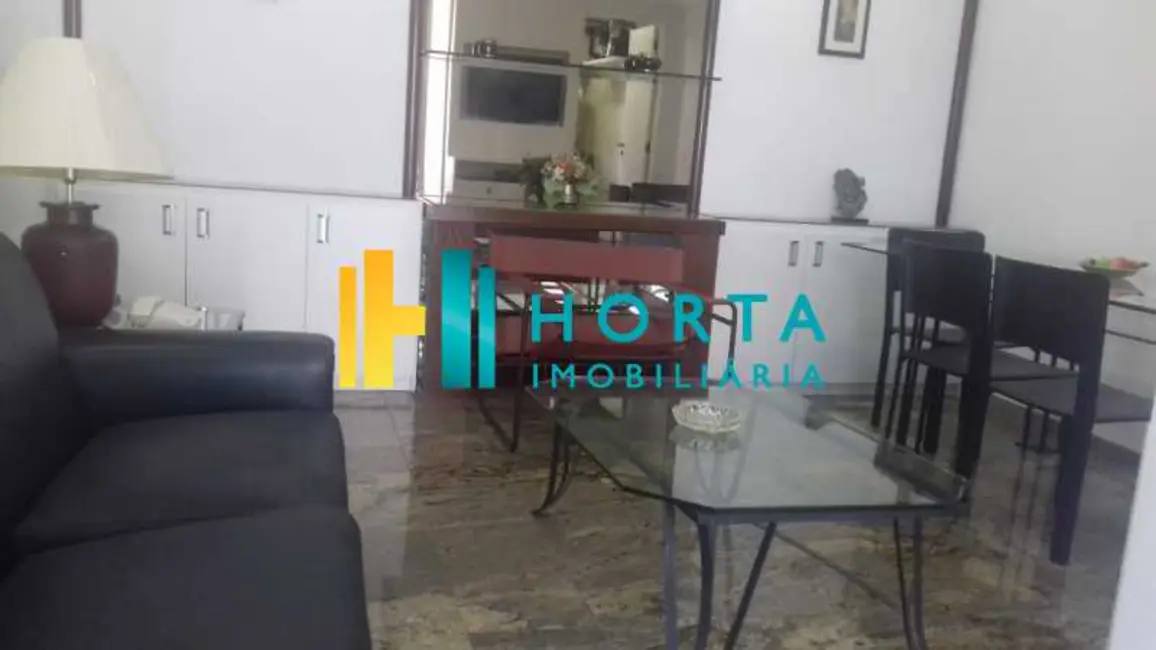 Loft / Flat com 2 quartos à venda, 65m2 em Rio De Janeiro - RJ - imagem 2 Foto 2 de Loft / Flat com 2 quartos à venda, 65m2 em Rio De Janeiro - RJ