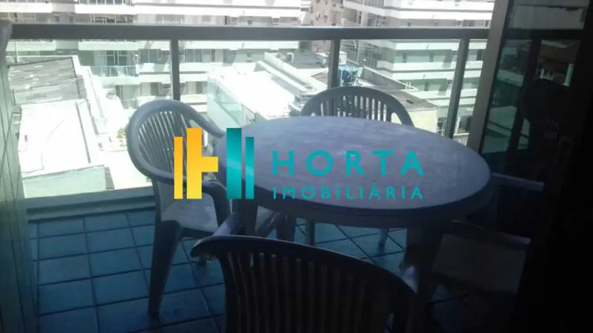 Loft / Flat com 2 quartos à venda, 65m2 em Rio De Janeiro - RJ - imagem 5 Foto 5 de Loft / Flat com 2 quartos à venda, 65m2 em Rio De Janeiro - RJ