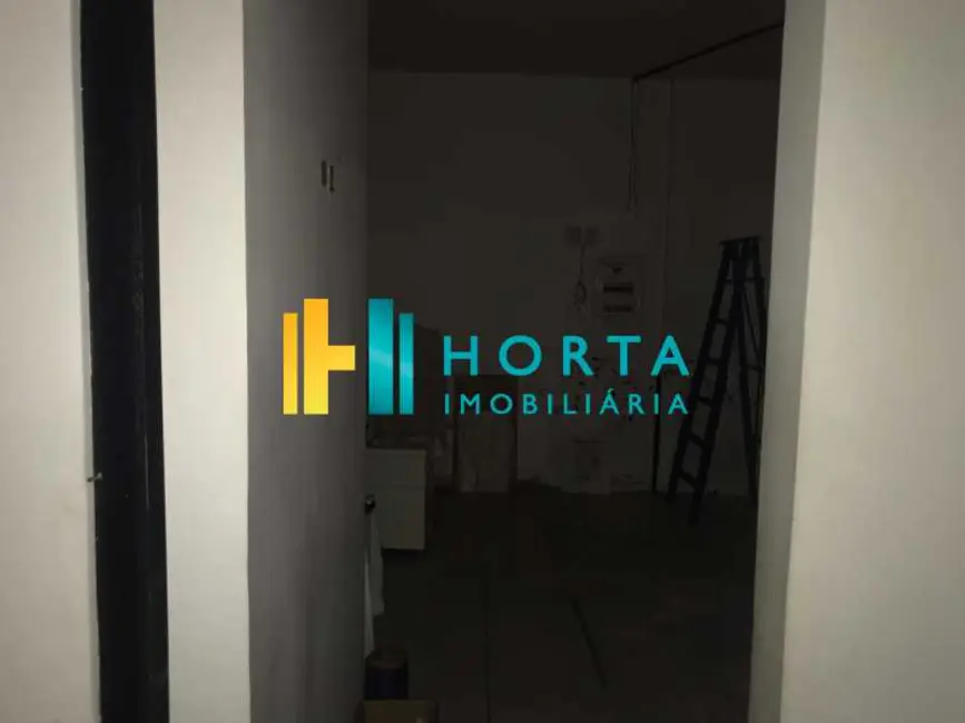 Foto 9 de Casa Comercial à venda, 50m2 em Rio De Janeiro - RJ