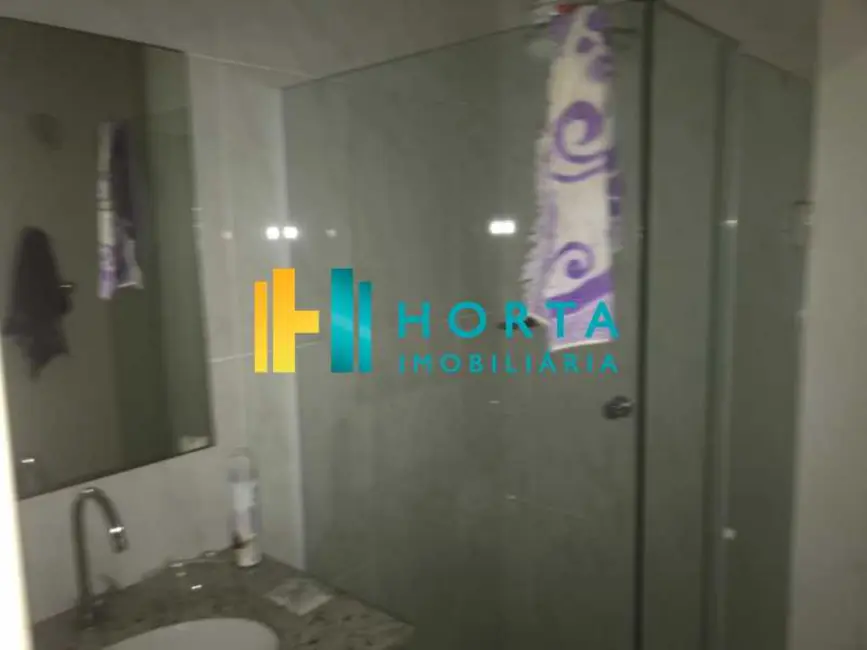 Foto 4 de Casa Comercial à venda, 50m2 em Rio De Janeiro - RJ