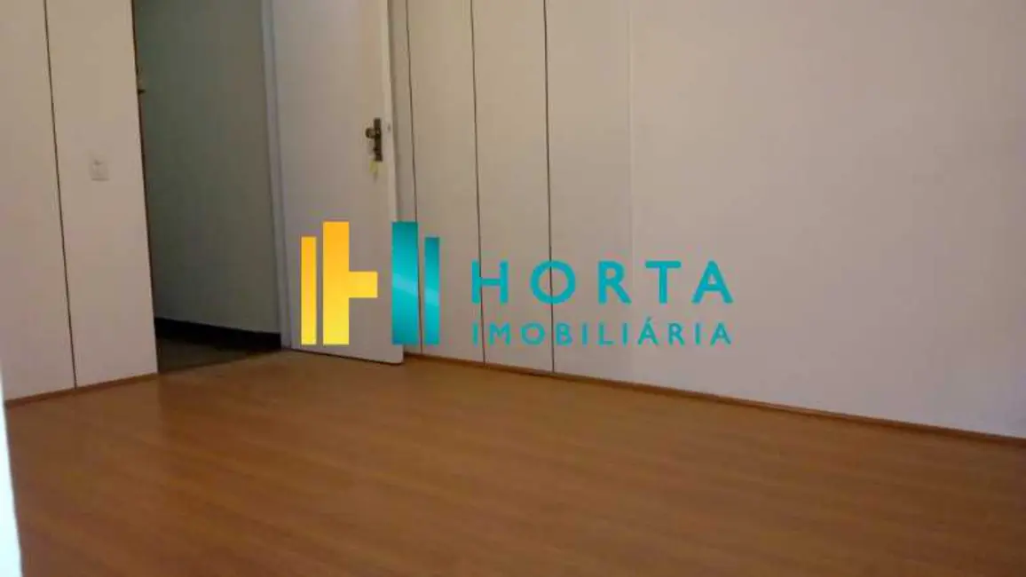 Sala Comercial à venda, 28m2 em Rio De Janeiro - RJ - imagem 7 Foto 7 de Sala Comercial à venda, 28m2 em Rio De Janeiro - RJ