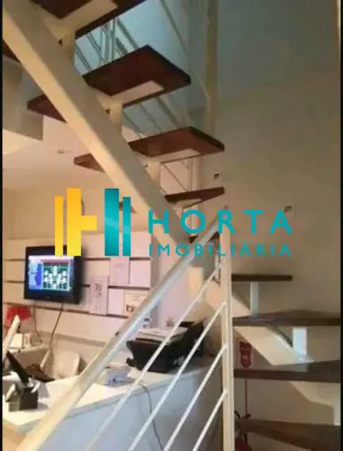 Sala Comercial à venda, 50m2 em Rio De Janeiro - RJ - imagem 5 Foto 5 de Sala Comercial à venda, 50m2 em Rio De Janeiro - RJ