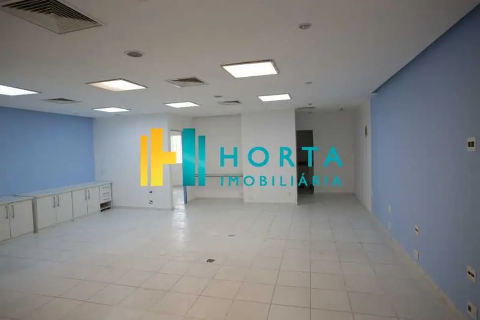 Sala Comercial à venda, 80m2 em Rio De Janeiro - RJ - imagem 4 Foto 4 de Sala Comercial à venda, 80m2 em Rio De Janeiro - RJ