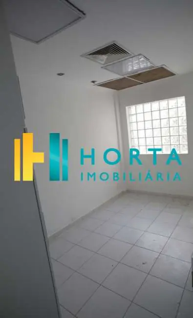 Sala Comercial à venda, 80m2 em Rio De Janeiro - RJ - imagem 8 Foto 8 de Sala Comercial à venda, 80m2 em Rio De Janeiro - RJ