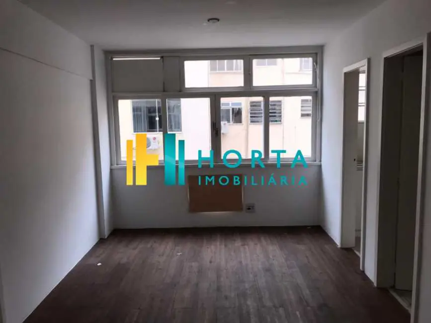 Sala Comercial à venda e para alugar, 36m2 em Rio De Janeiro - RJ - imagem 1 Foto 1 de Sala Comercial à venda e para alugar, 36m2 em Rio De Janeiro - RJ