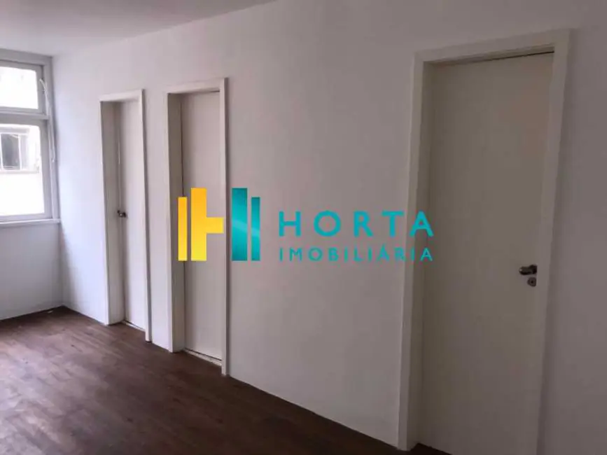 Sala Comercial à venda e para alugar, 36m2 em Rio De Janeiro - RJ - imagem 5 Foto 5 de Sala Comercial à venda e para alugar, 36m2 em Rio De Janeiro - RJ