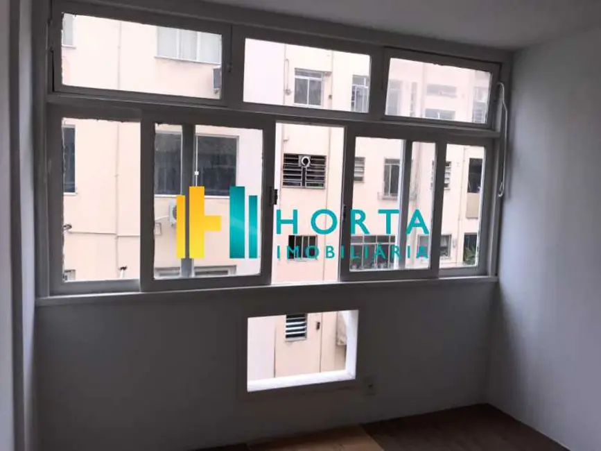 Sala Comercial à venda e para alugar, 36m2 em Rio De Janeiro - RJ - imagem 6 Foto 6 de Sala Comercial à venda e para alugar, 36m2 em Rio De Janeiro - RJ