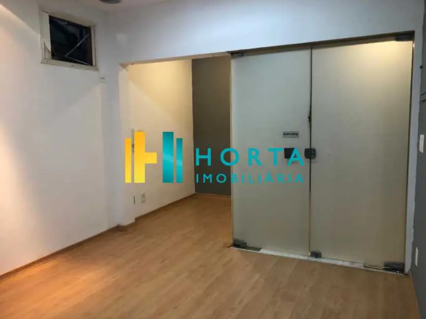Sala Comercial à venda, 30m2 em Rio De Janeiro - RJ - imagem 7 Foto 7 de Sala Comercial à venda, 30m2 em Rio De Janeiro - RJ