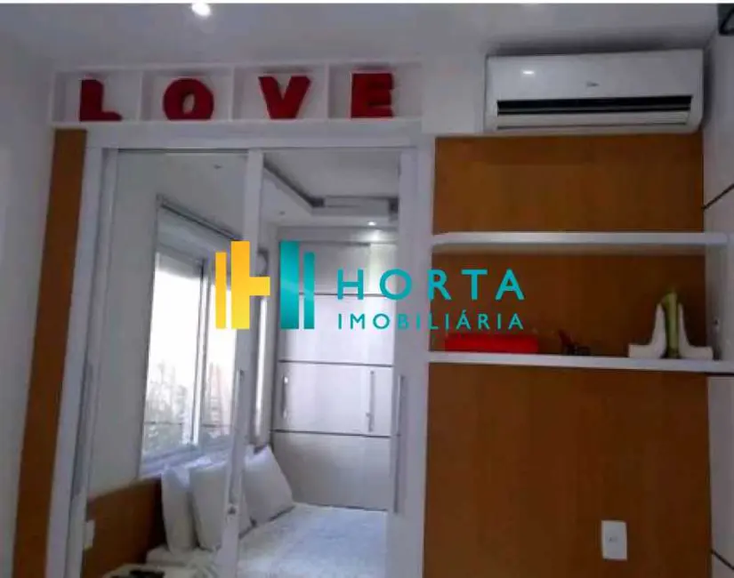 Foto 2 de Apartamento com 1 quarto à venda, 30m2 em Rio De Janeiro - RJ