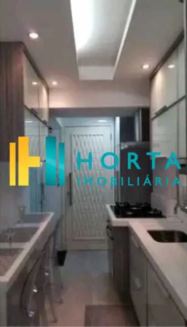 Foto 8 de Apartamento com 1 quarto à venda, 30m2 em Rio De Janeiro - RJ