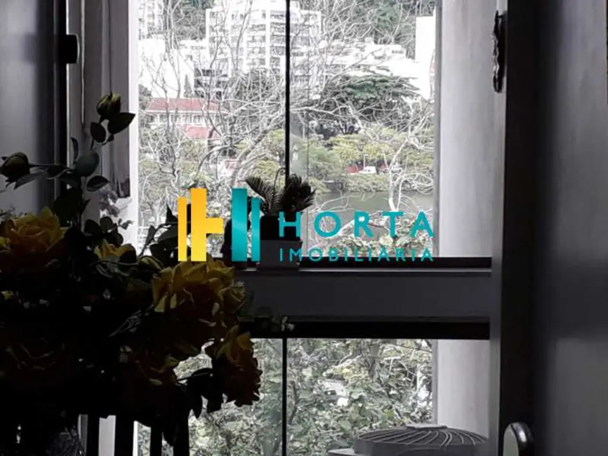 Apartamento com 2 quartos à venda, 70m2 em Rio De Janeiro - RJ - imagem 3 Foto 3 de Apartamento com 2 quartos à venda, 70m2 em Rio De Janeiro - RJ