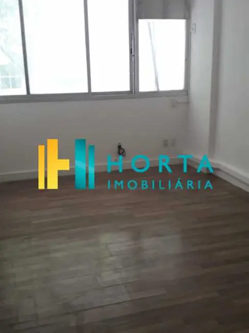 Sala Comercial à venda, 40m2 em Rio De Janeiro - RJ - imagem 2 Foto 2 de Sala Comercial à venda, 40m2 em Rio De Janeiro - RJ