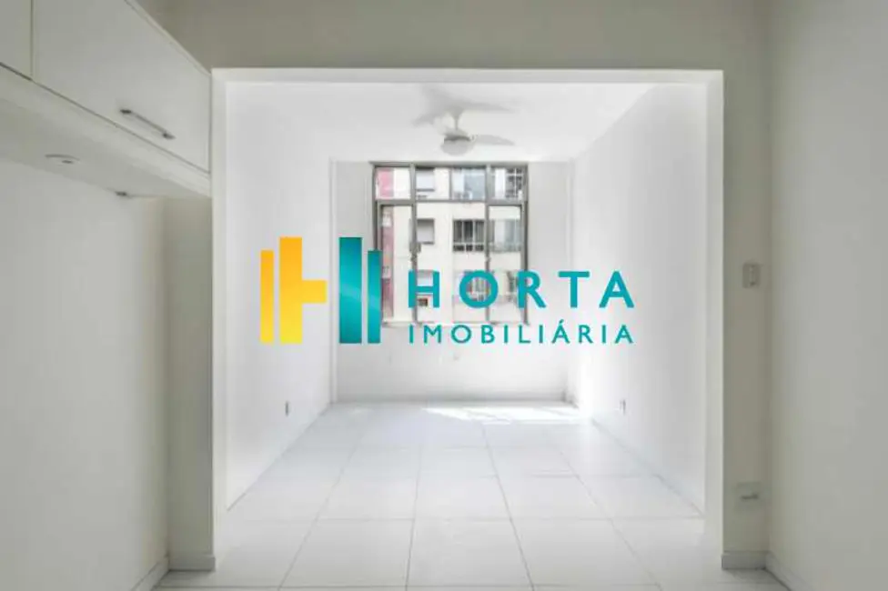 Foto 1 de Kitnet à venda, 31m2 em Rio De Janeiro - RJ