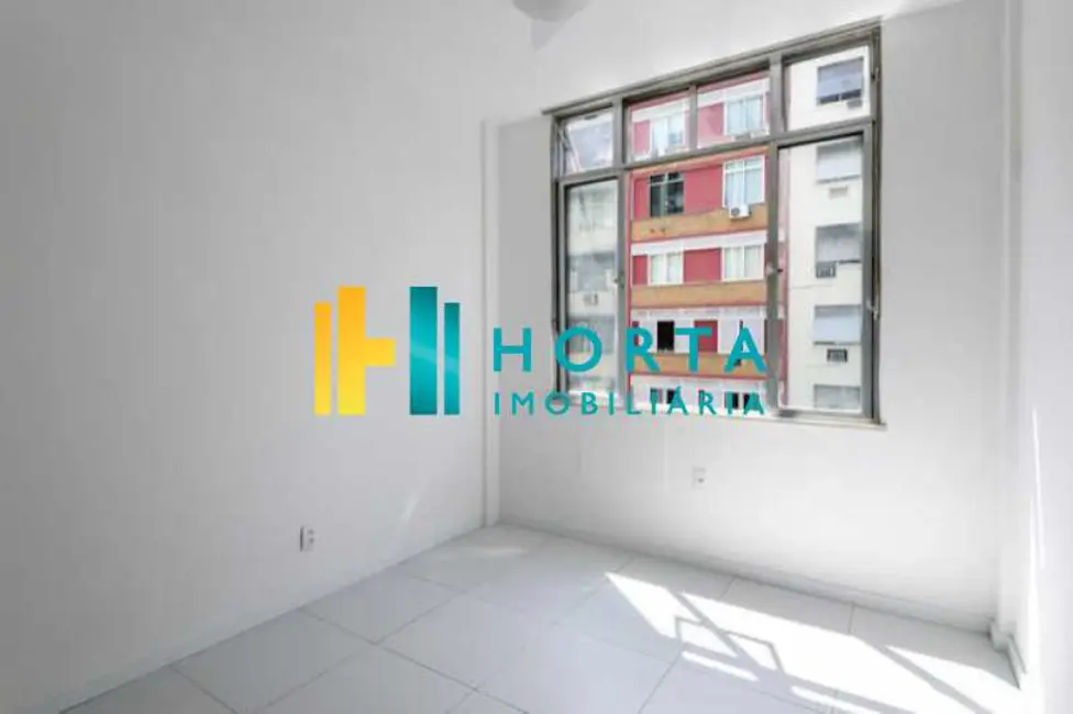 Foto 3 de Kitnet à venda, 31m2 em Rio De Janeiro - RJ