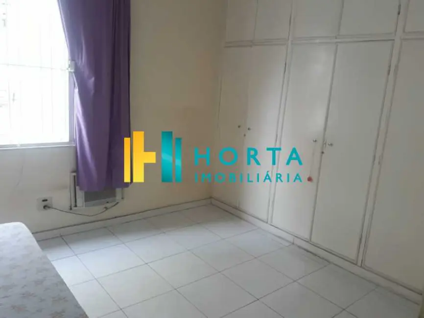 Kitnet com 1 quarto à venda, 30m2 em Rio De Janeiro - RJ - imagem 1 Foto 1 de Kitnet com 1 quarto à venda, 30m2 em Rio De Janeiro - RJ