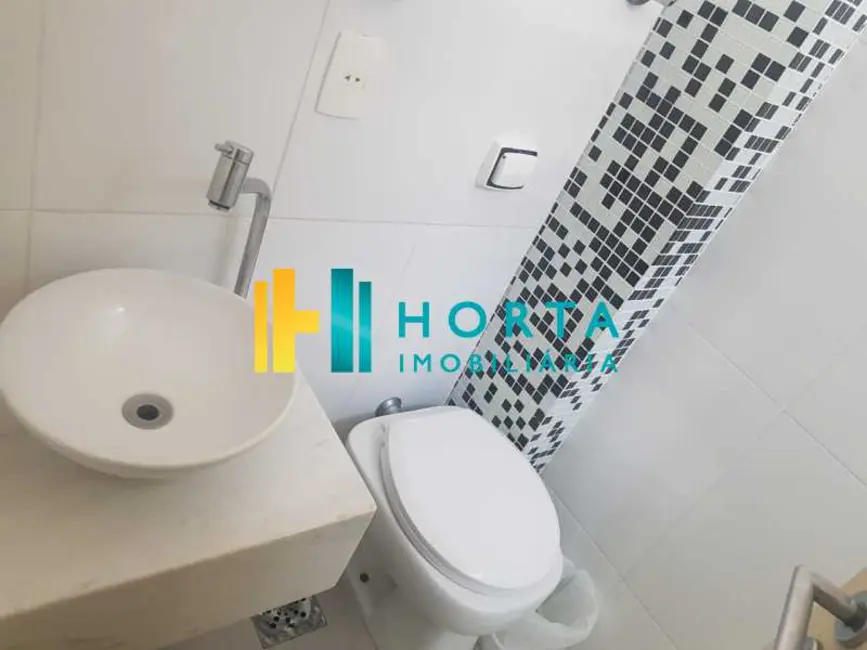 Kitnet com 1 quarto à venda, 20m2 em Rio De Janeiro - RJ - imagem 6 Foto 6 de Kitnet com 1 quarto à venda, 20m2 em Rio De Janeiro - RJ