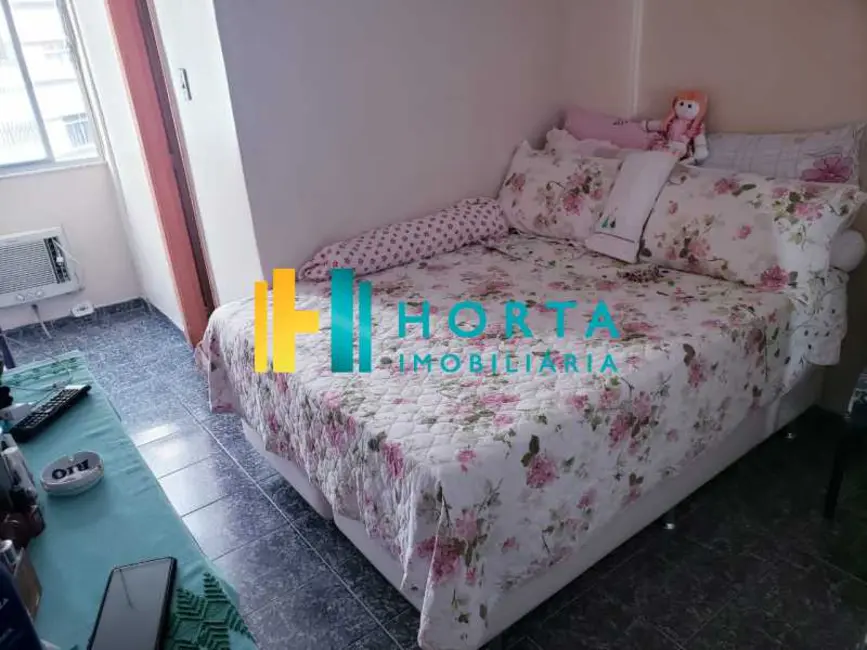 Kitnet com 1 quarto à venda, 45m2 em Rio De Janeiro - RJ - imagem 4 Foto 4 de Kitnet com 1 quarto à venda, 45m2 em Rio De Janeiro - RJ