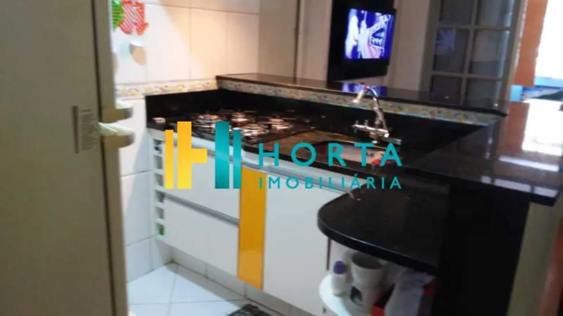 Foto 9 de Kitnet com 1 quarto à venda, 32m2 em Rio De Janeiro - RJ