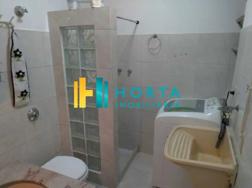 Kitnet com 1 quarto à venda, 40m2 em Rio De Janeiro - RJ - imagem 5 Foto 5 de Kitnet com 1 quarto à venda, 40m2 em Rio De Janeiro - RJ