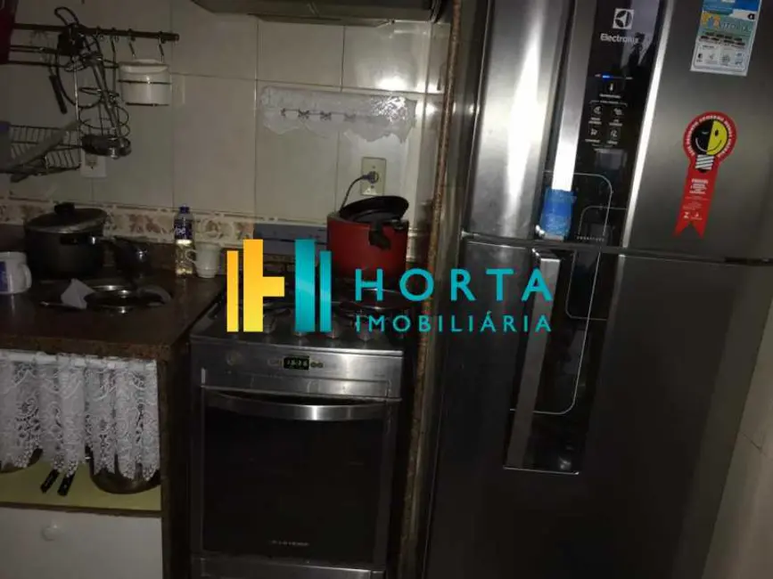 Kitnet com 1 quarto à venda, 40m2 em Rio De Janeiro - RJ - imagem 9 Foto 9 de Kitnet com 1 quarto à venda, 40m2 em Rio De Janeiro - RJ