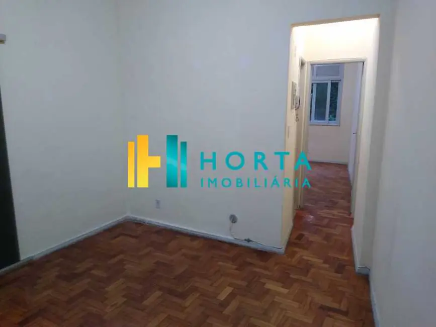 Kitnet com 1 quarto à venda, 38m2 em Rio De Janeiro - RJ - imagem 3 Foto 3 de Kitnet com 1 quarto à venda, 38m2 em Rio De Janeiro - RJ