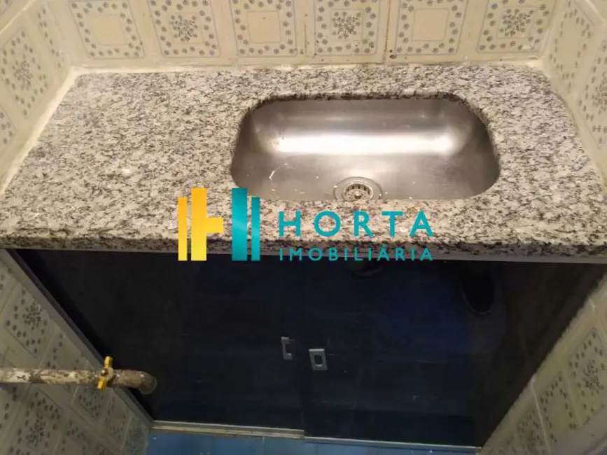 Kitnet com 1 quarto à venda, 38m2 em Rio De Janeiro - RJ - imagem 7 Foto 7 de Kitnet com 1 quarto à venda, 38m2 em Rio De Janeiro - RJ