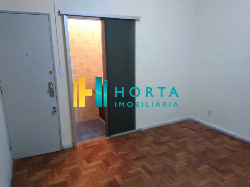 Kitnet com 1 quarto à venda, 38m2 em Rio De Janeiro - RJ - imagem 4 Foto 4 de Kitnet com 1 quarto à venda, 38m2 em Rio De Janeiro - RJ