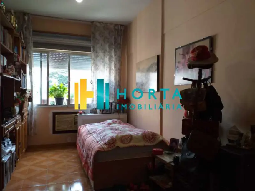 Kitnet com 1 quarto à venda, 42m2 em Rio De Janeiro - RJ - imagem 5 Foto 5 de Kitnet com 1 quarto à venda, 42m2 em Rio De Janeiro - RJ