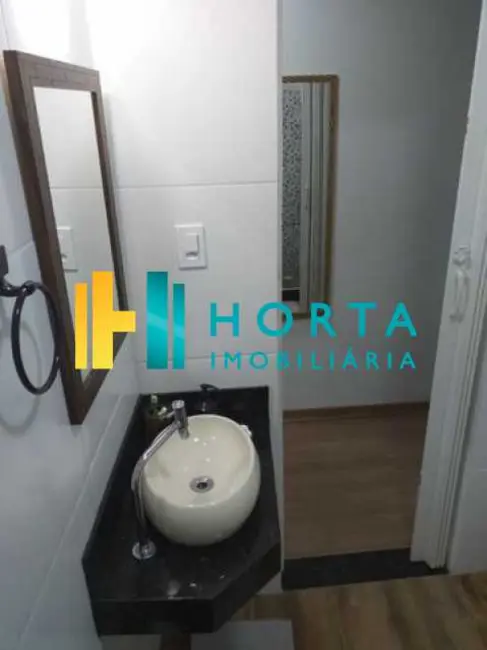 Foto 5 de Kitnet com 1 quarto à venda, 30m2 em Rio De Janeiro - RJ