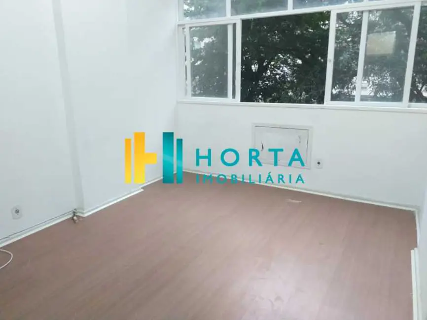 Foto 1 de Kitnet com 1 quarto à venda, 22m2 em Rio De Janeiro - RJ