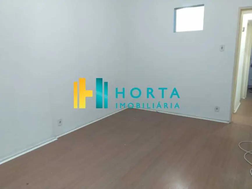 Kitnet com 1 quarto à venda, 22m2 em Rio De Janeiro - RJ - imagem 5 Foto 5 de Kitnet com 1 quarto à venda, 22m2 em Rio De Janeiro - RJ