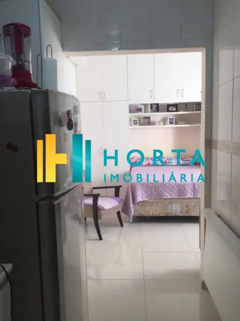 Foto 8 de Kitnet com 1 quarto à venda, 32m2 em Rio De Janeiro - RJ