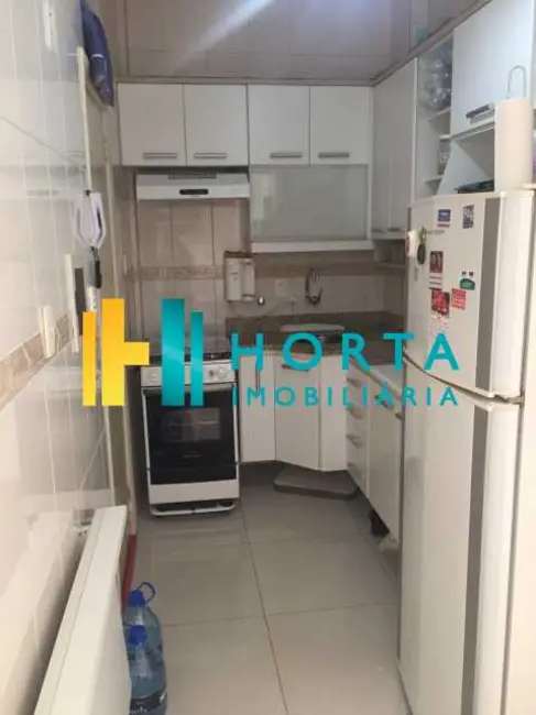 Foto 9 de Kitnet com 1 quarto à venda, 32m2 em Rio De Janeiro - RJ